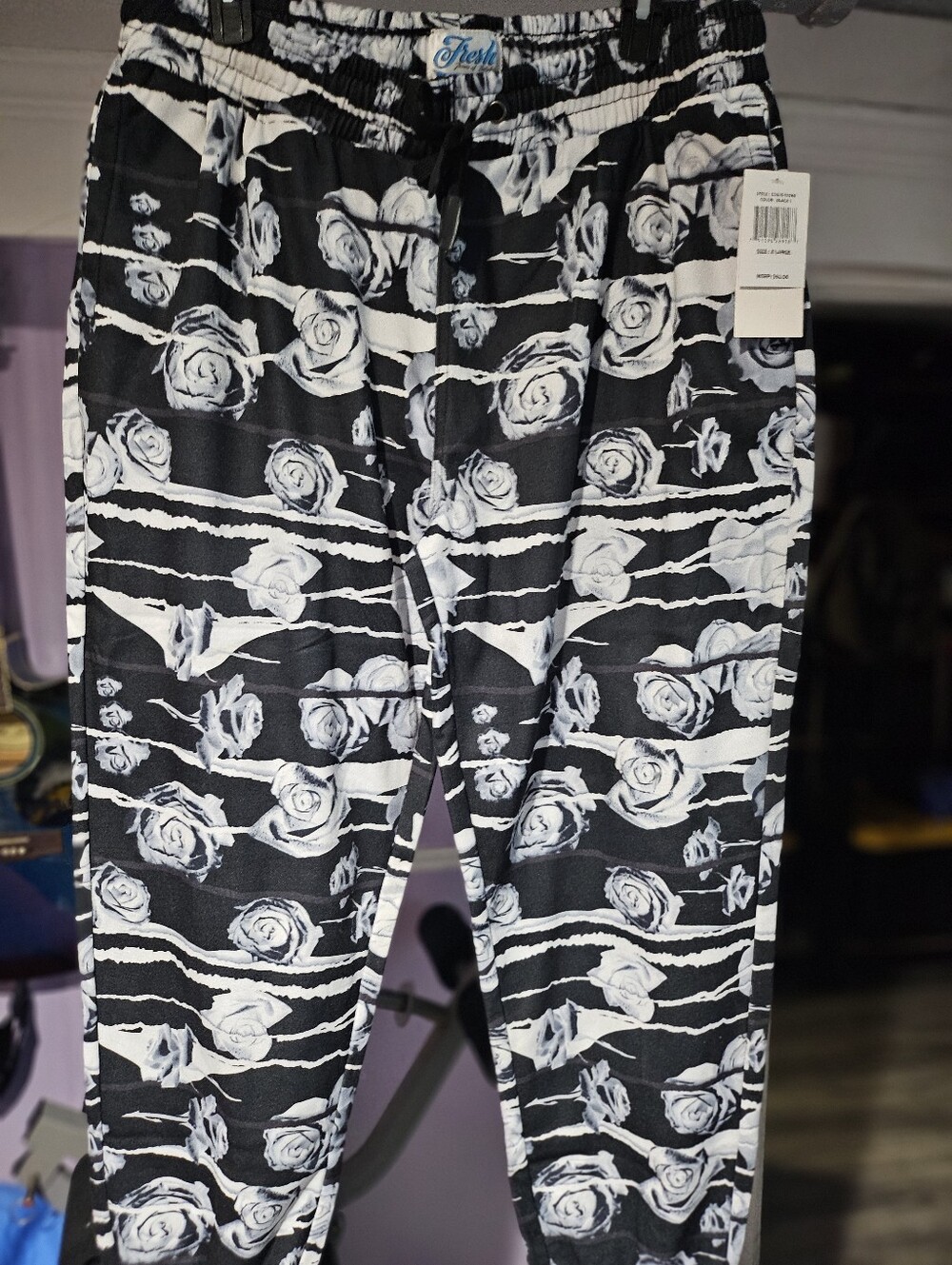 Black & White Rose Print Jogger Pants
